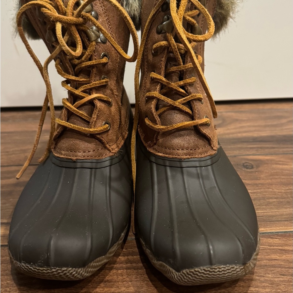 Sperry Brown and Black Fur-Trim Boots